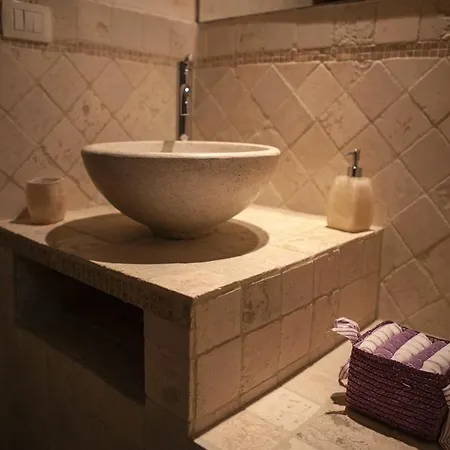 Casa Contin 2 *